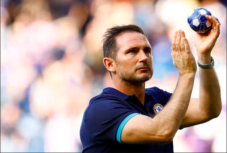 CĐV Coventry than khóc khi ban lãnh đạo bổ nhiệm Lampard làm HLV - Ảnh 1.