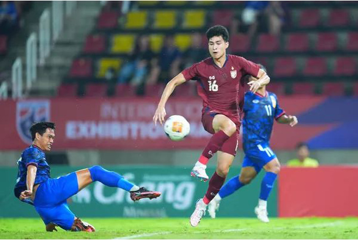 Tuyển Thái Lan bị Lào cầm hòa trên sân nhà ở trận đấu khởi động cho ASEAN Cup 2024 - Ảnh 1.