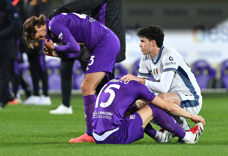 Cầu thủ đổ gục nghi do đột quỵ, trận Fiorentina gặp Inter Milan phải hoãn - Ảnh 5.