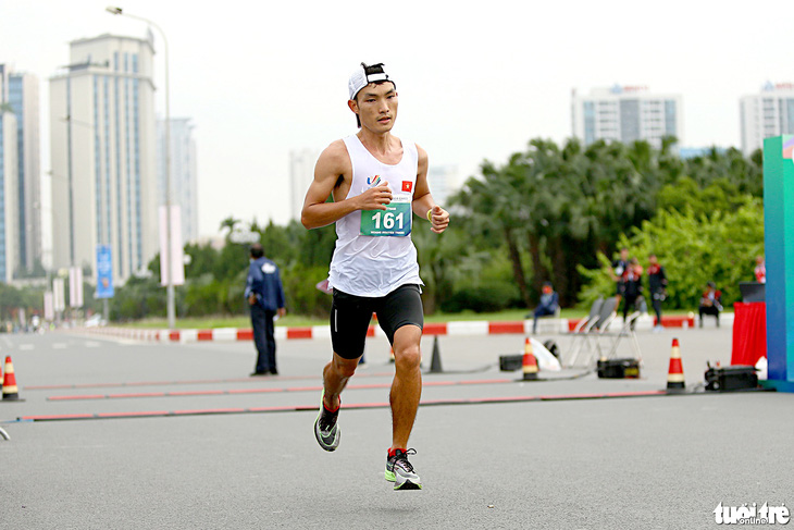 Nguyễn Thị Oanh, Hoàng Nguyên Thanh dự Giải bán marathon quốc tế Việt Nam 2025 - Ảnh 3.